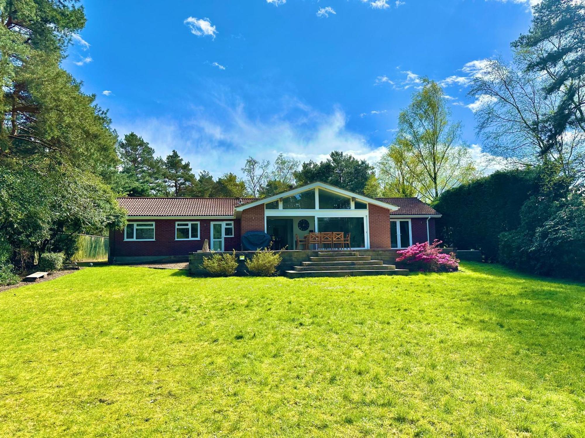 Relaxing Forest & Coast Hideaway Saint Leonards
